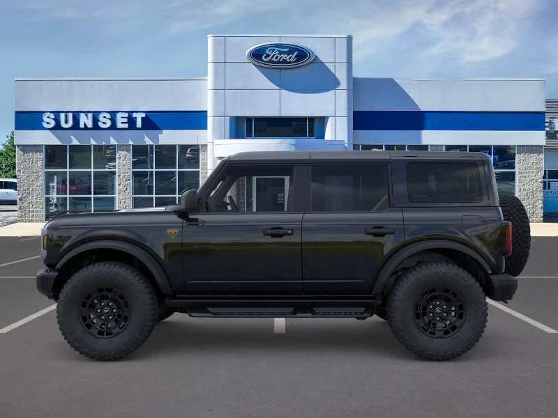 New 2026 Shadow Black Ford Badlands image 3
