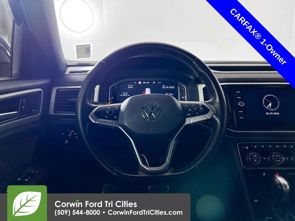 Used 2021 Deep Black Pearl Effect Volkswagen 3.6L V6 SEL Premium R-Line image 28