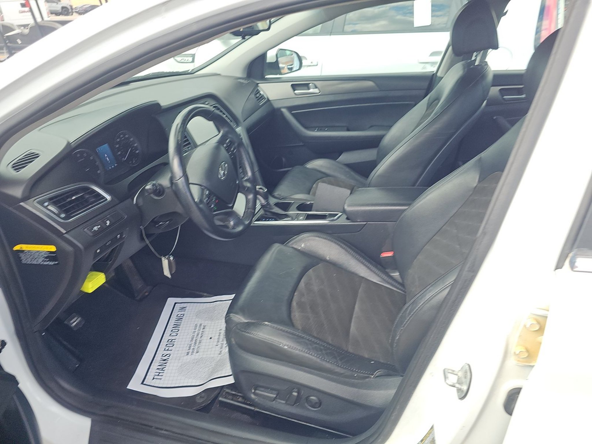 Used 2016 Quartz White Pearl Hyundai 2.4L Sport image 11