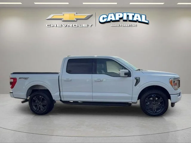Used 2023 White Ford Lariat image 6