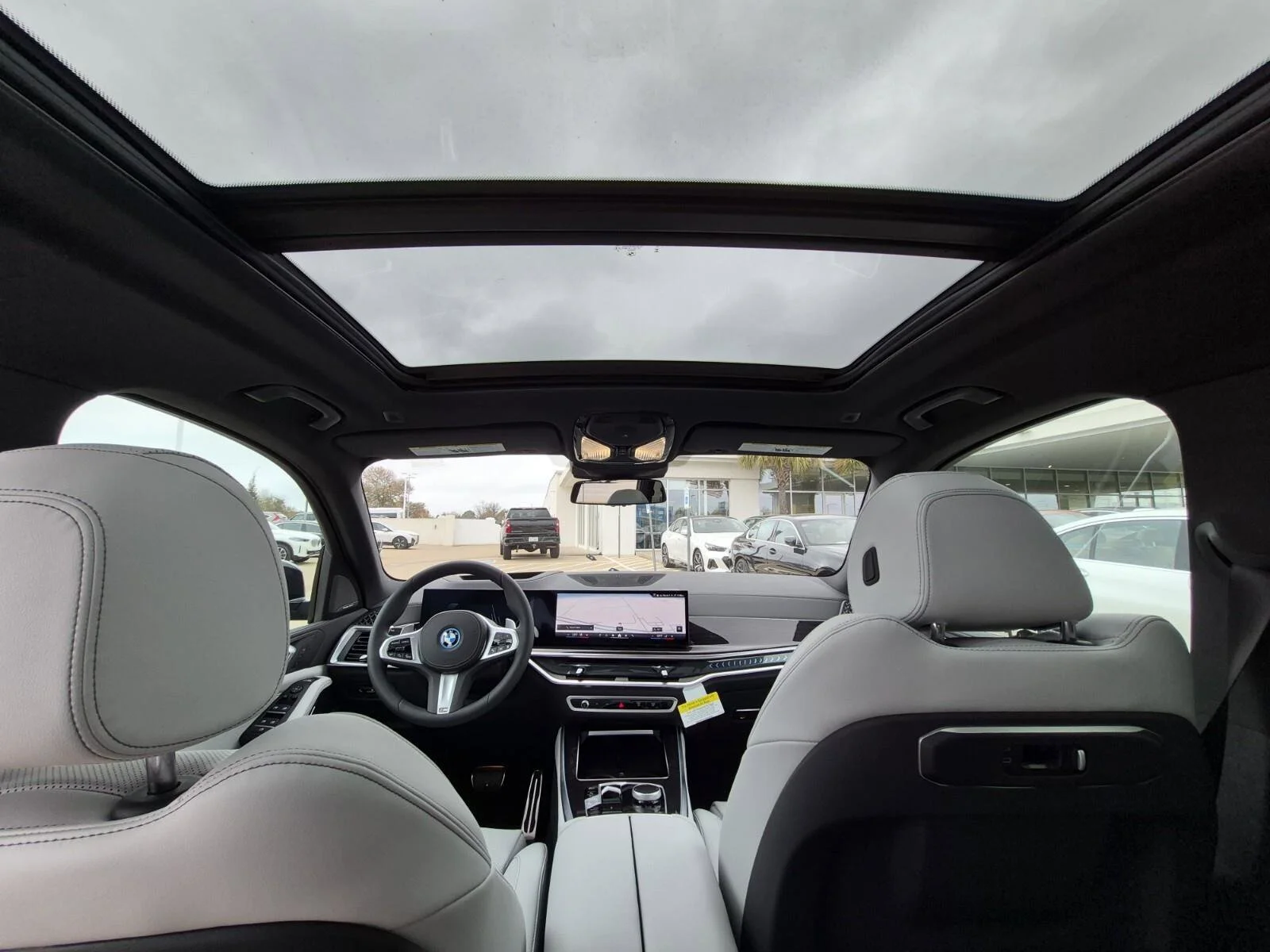 2026 BMW X5 50e - Photo 38