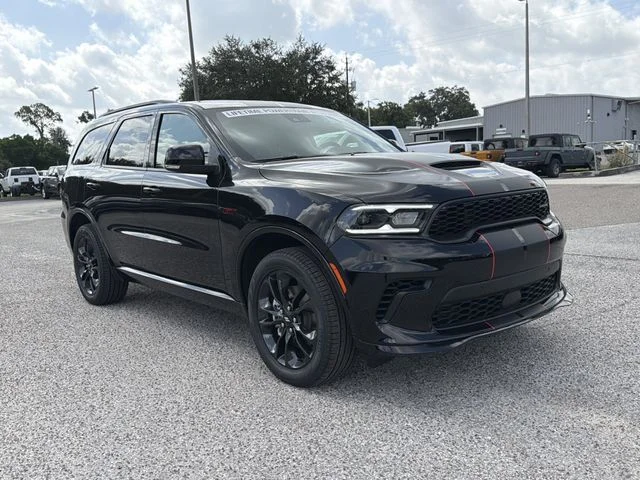 New 2026 Diamond Black Clear-Coat Exterior Paint Dodge GT Plus image 2