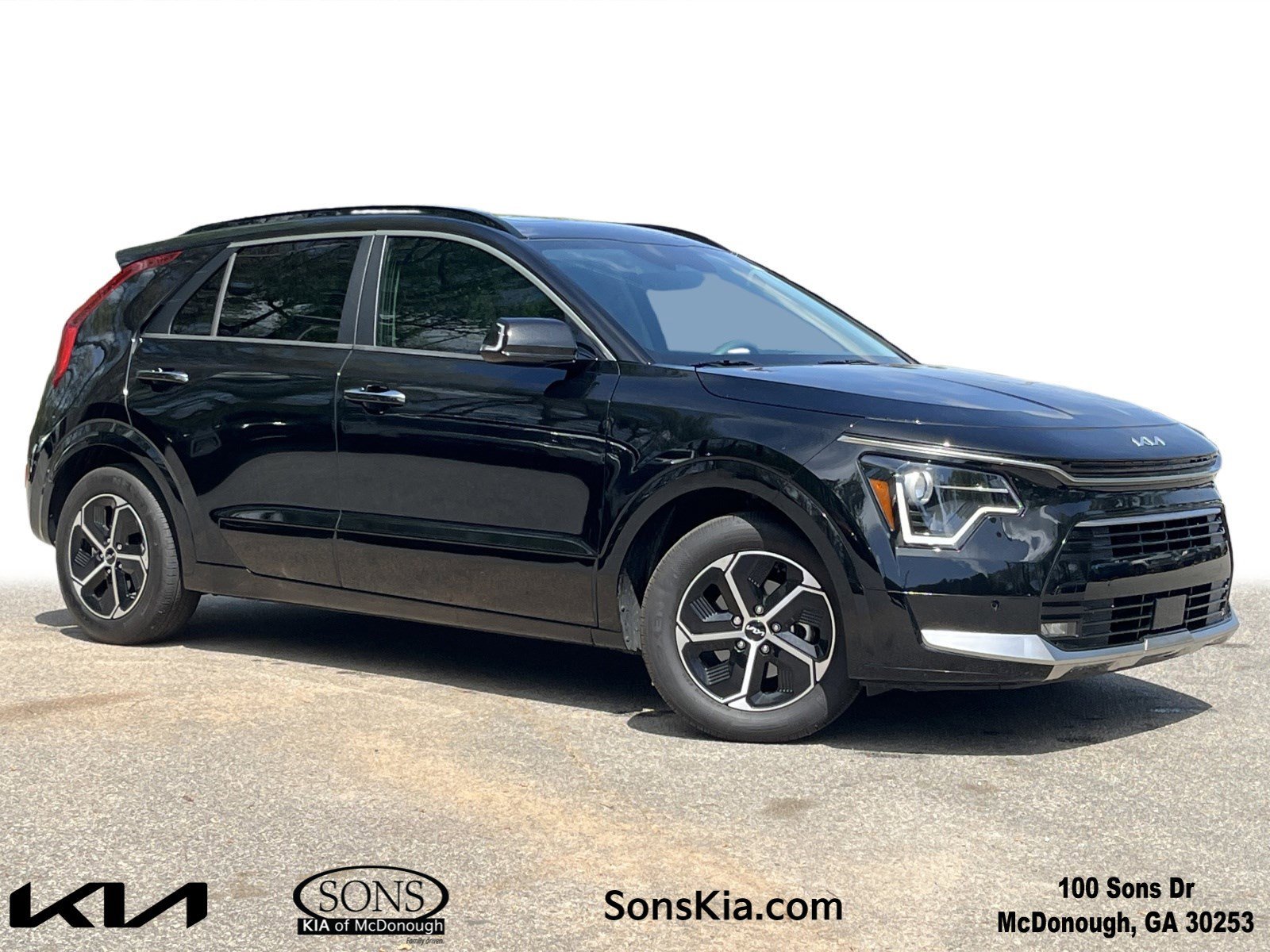 2025 Kia Niro SX HEV's photo