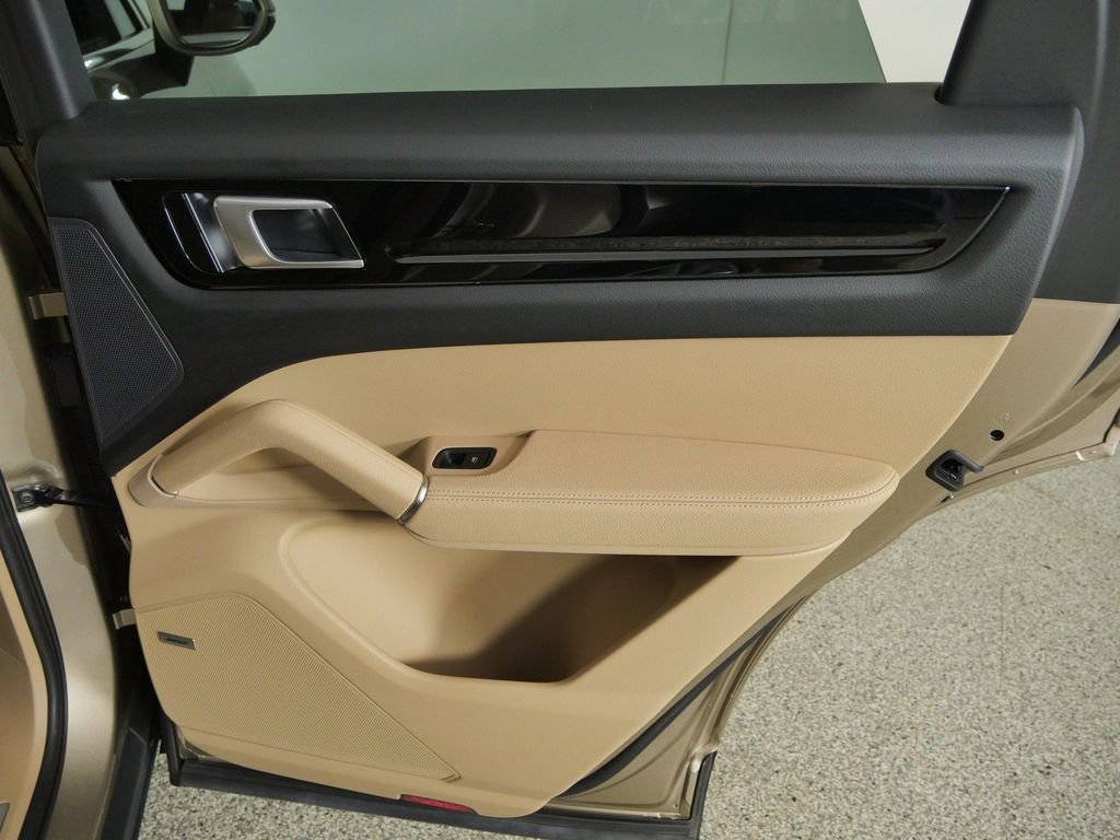 Used 2019 Silver Porsche S image 23