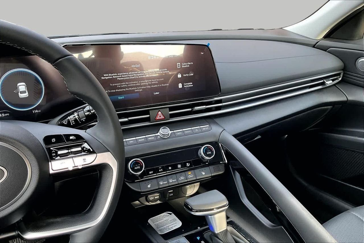 New 2026 Ecotronic Gray Hyundai Limited image 6
