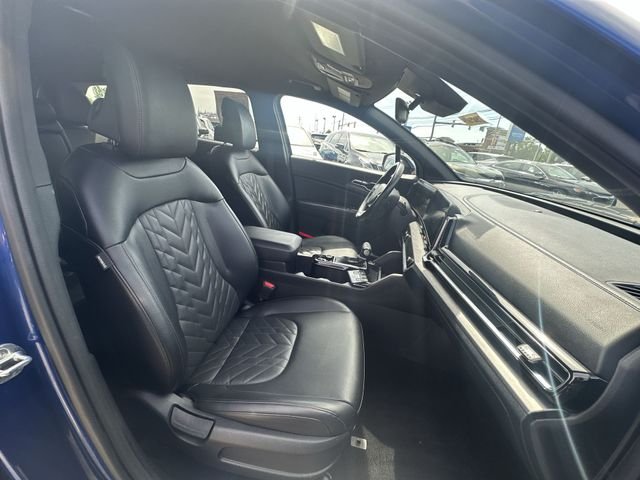 Used 2023 Blue Kia X-Line image 31