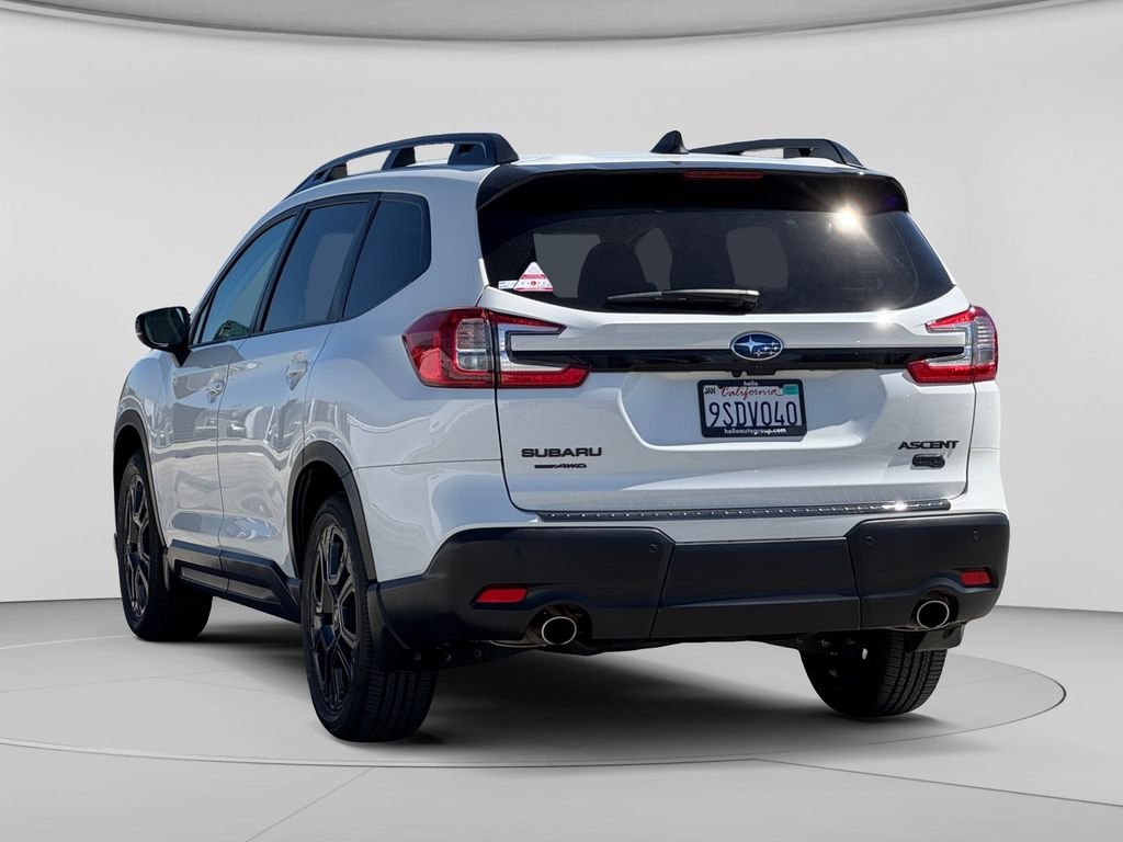 Used 2025 Crystal White Pearl Subaru Onyx Edition image 33