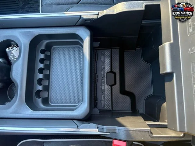 2026 RAM 1500 Laramie - Photo 24