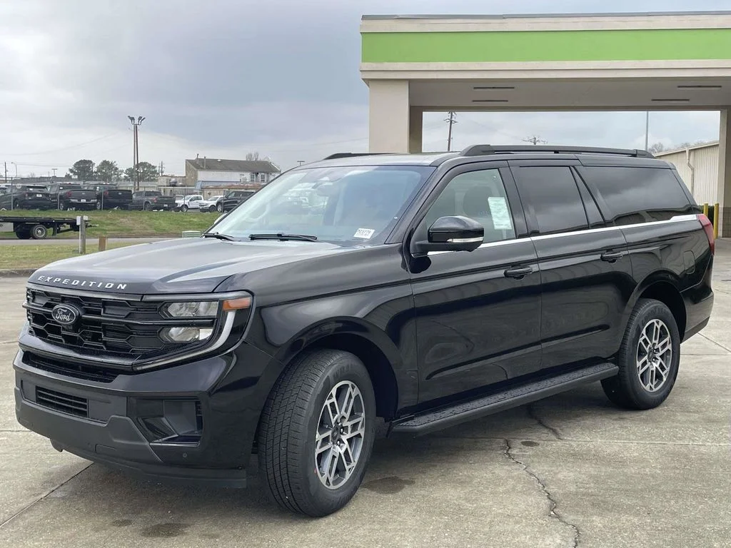 New 2026 Agate Black Metallic Ford Active image 7