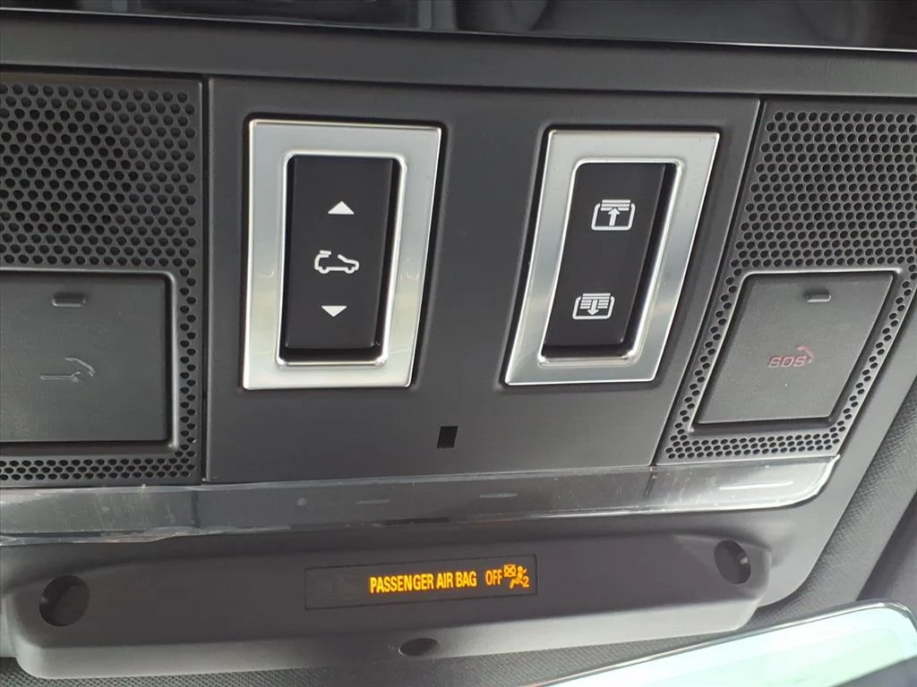 New 2026 Borasco Grey LAND ROVER X-Dynamic SE image 20