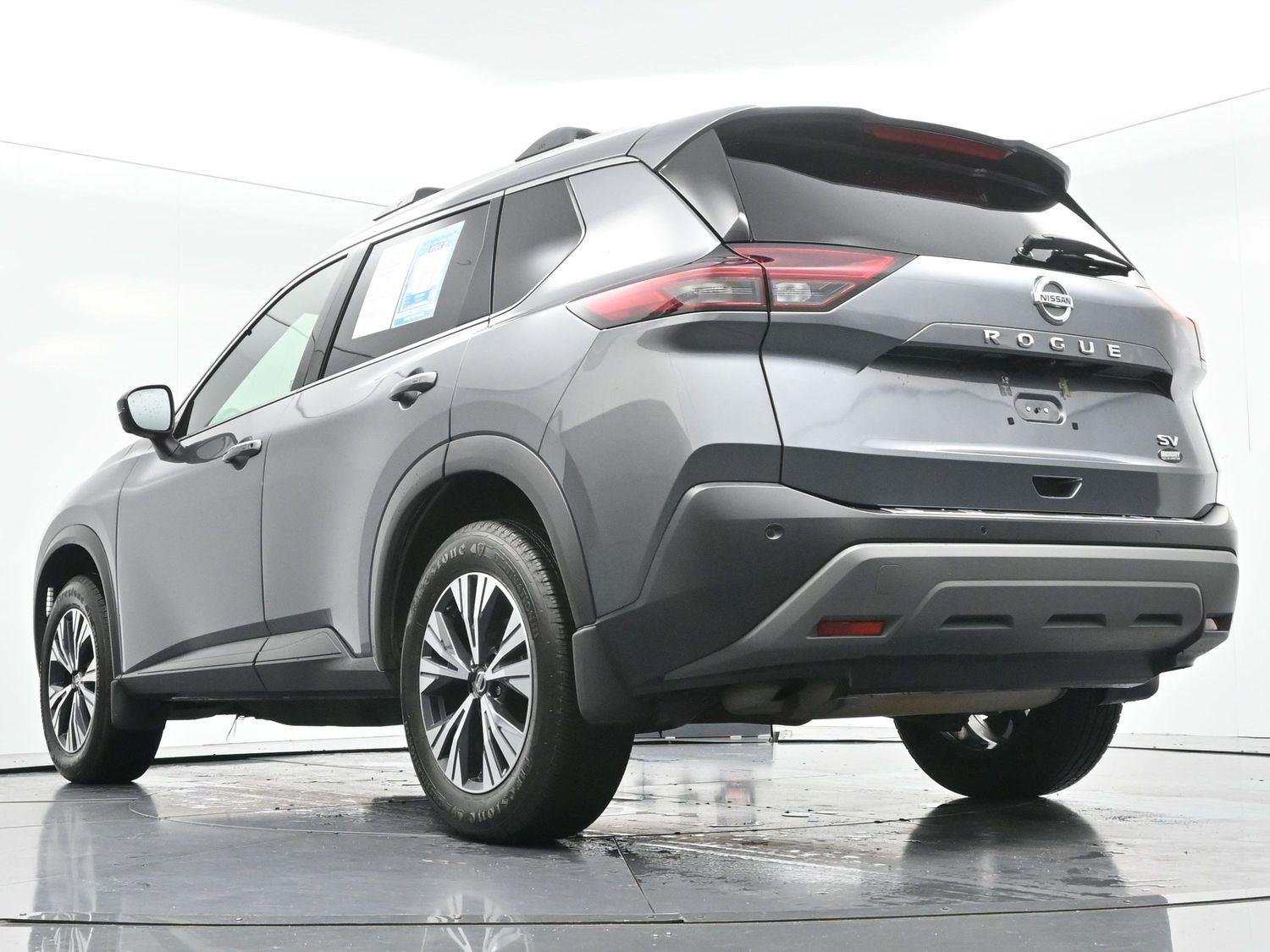 Used 2021 Gun Metallic Nissan SV image 48