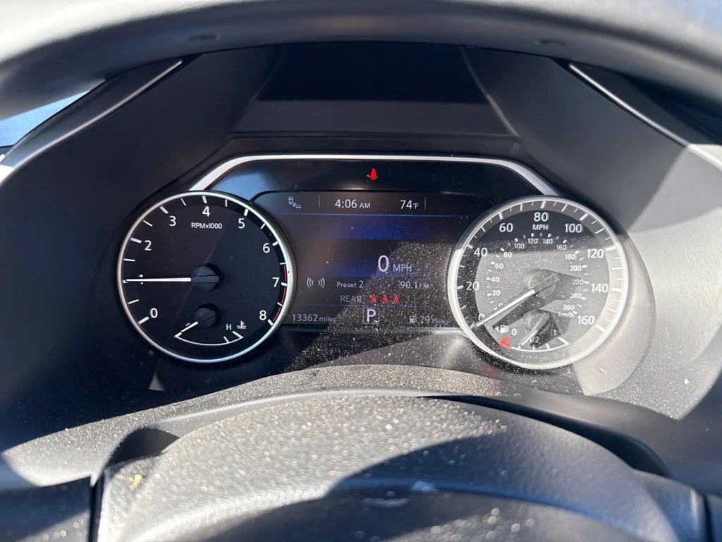 Used 2024 Silver Nissan SV image 7