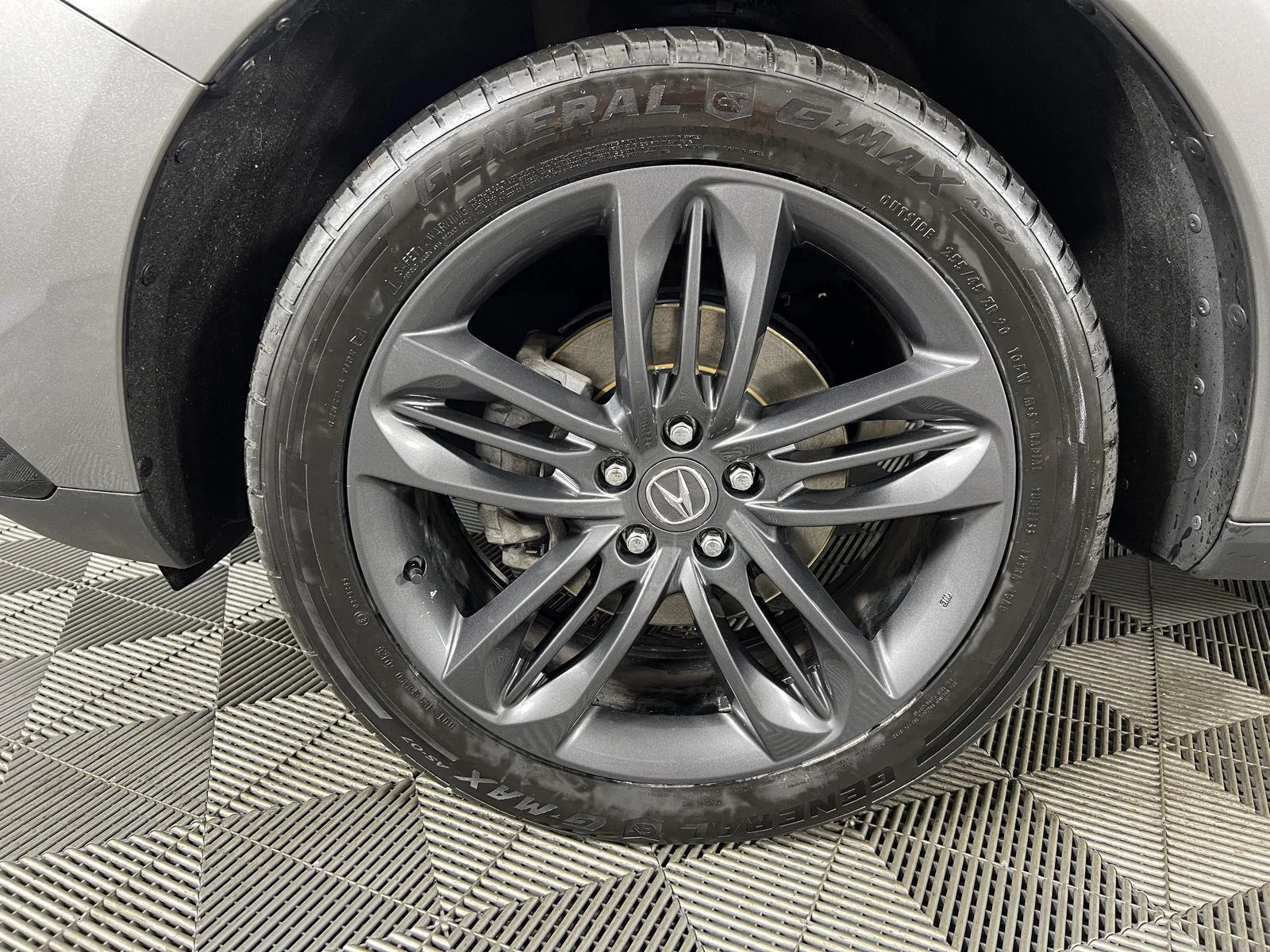 Used 2023 Liquid Carbon Metallic Acura SH-AWD w/A-SPEC image 17