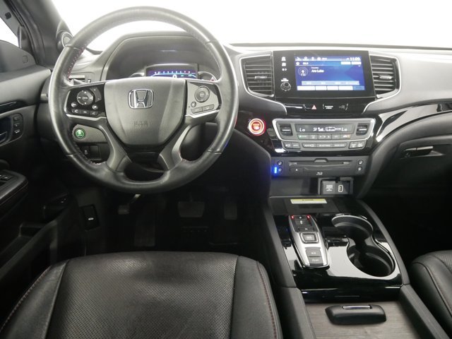 Used 2020 Crystal Black Pearl Honda Black Edition image 24