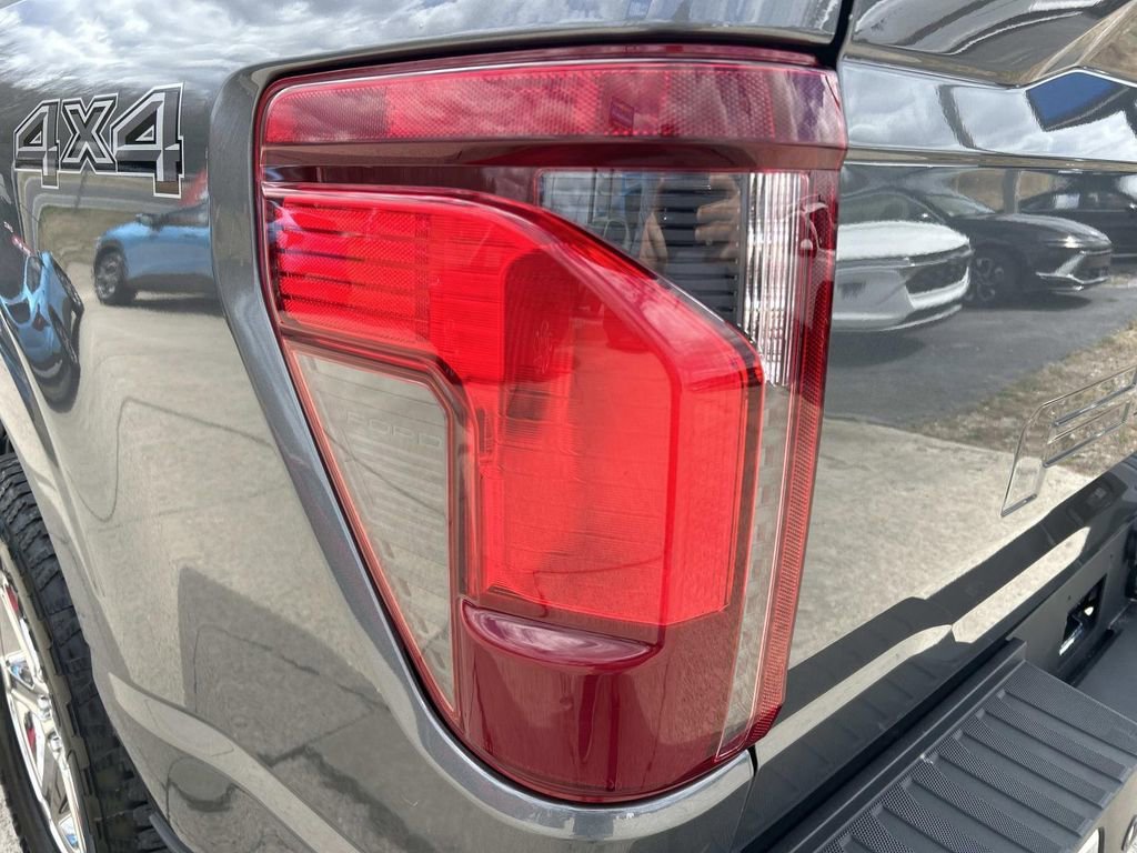 Used 2025 Carbonized Gray Ford XLT image 11