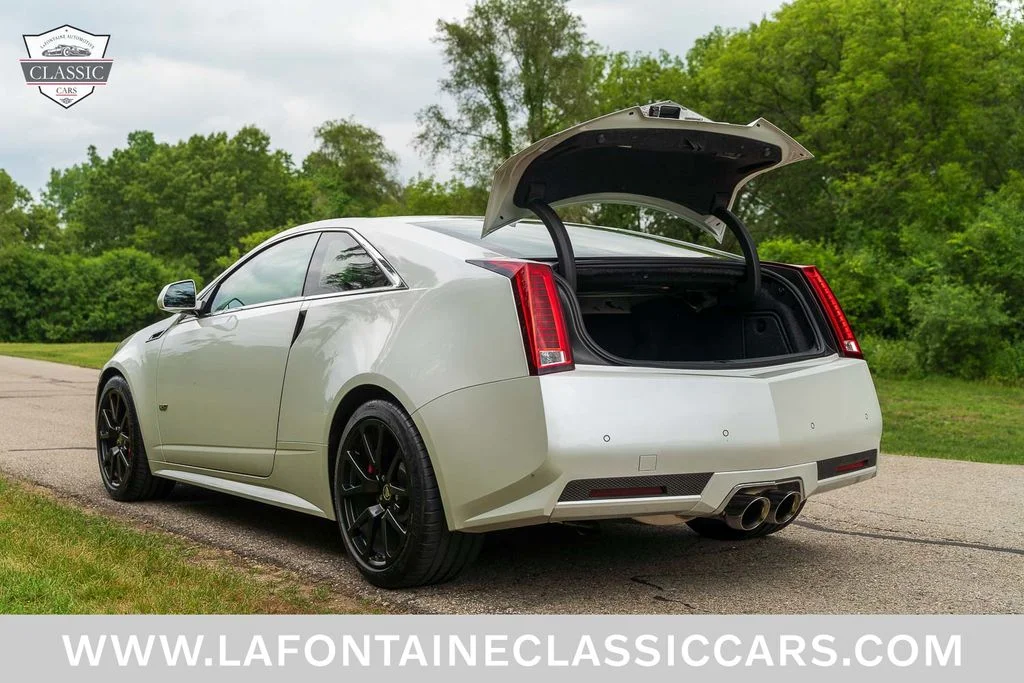 Used 2015 White Cadillac Base image 41