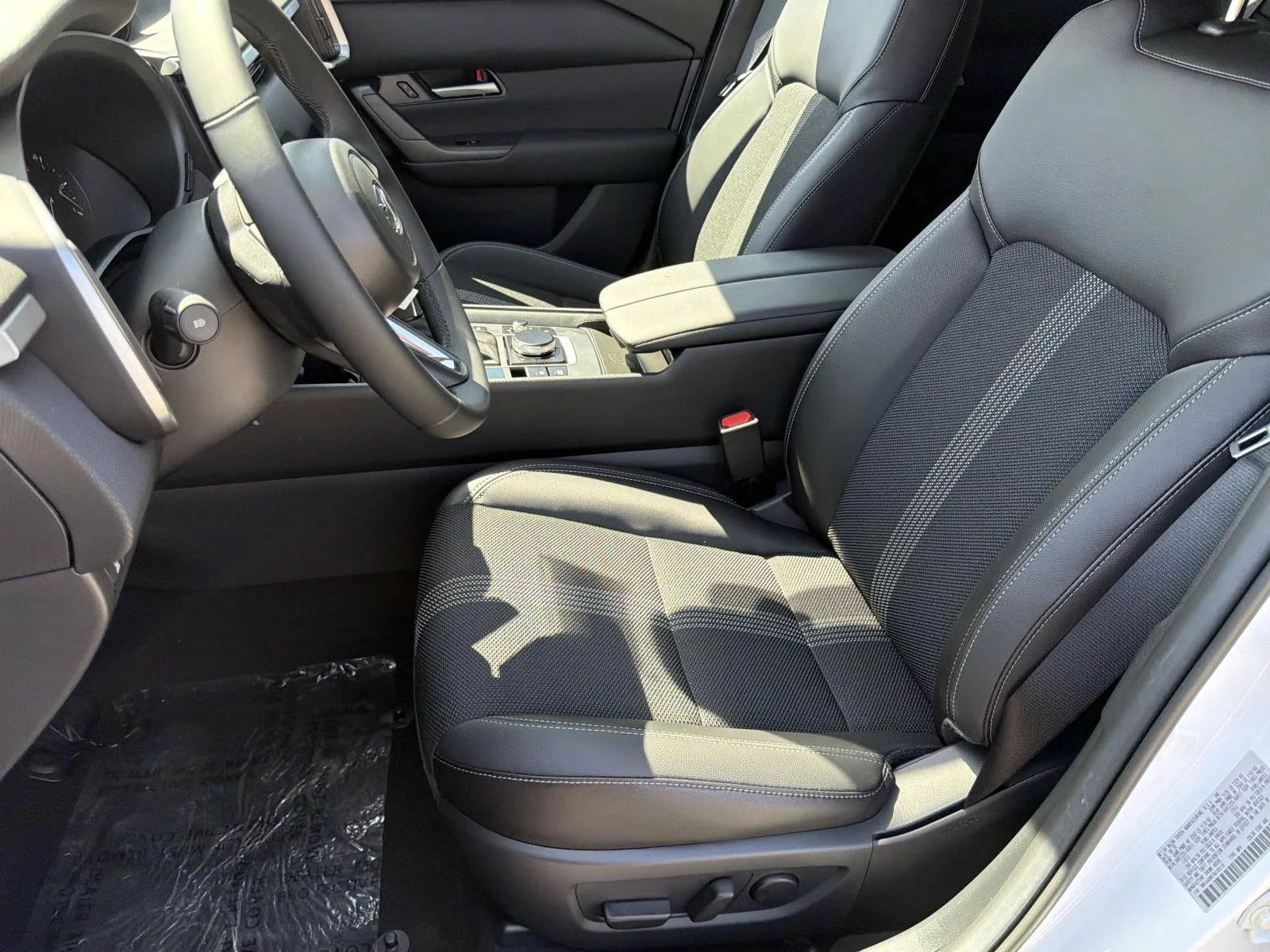 New 2026 Wind Chill Pearl Mazda Preferred AWD image 20
