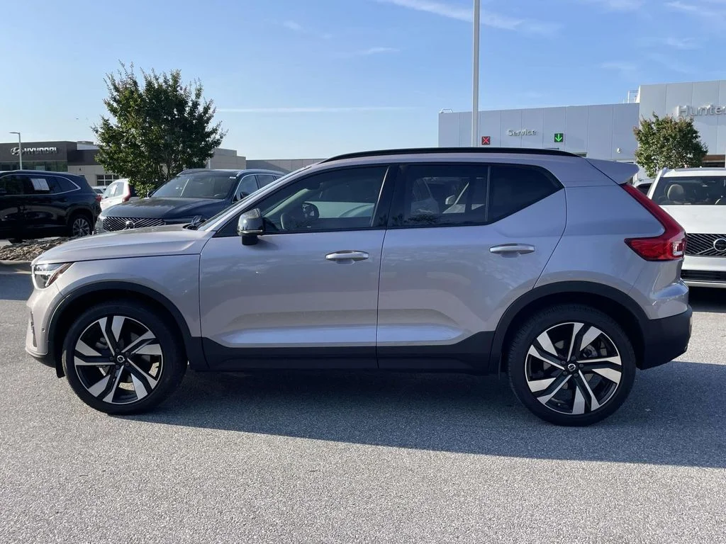 2026 Volvo XC40 Ultra - Photo 25