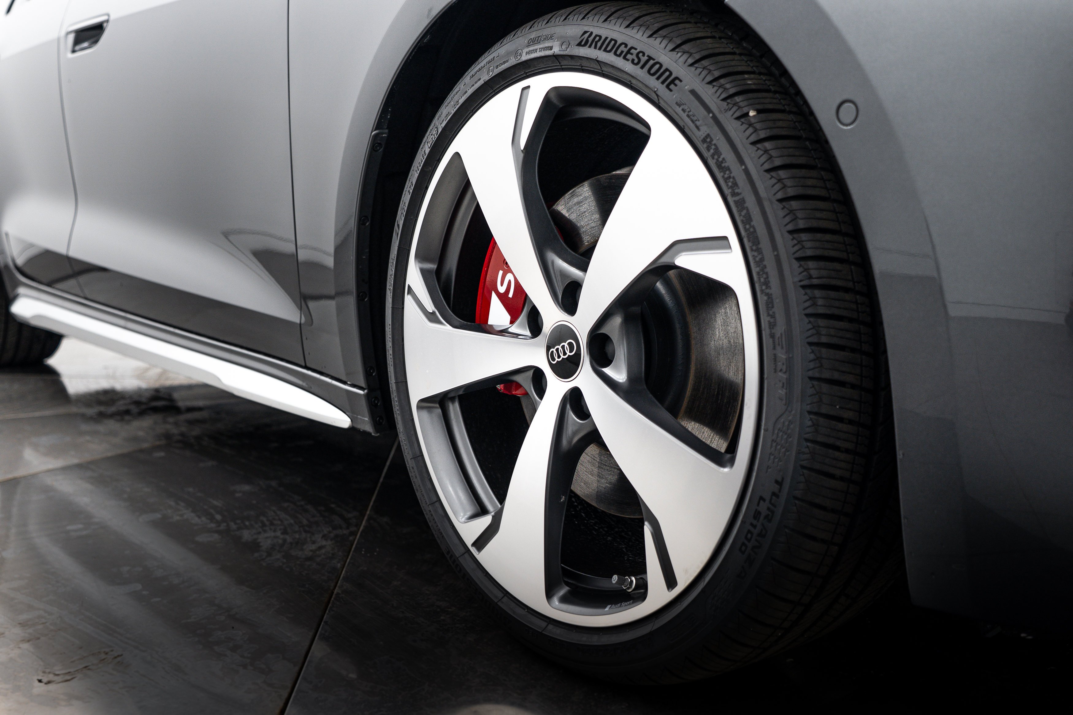 New 2026 Daytona Gray Audi Premium Plus image 22