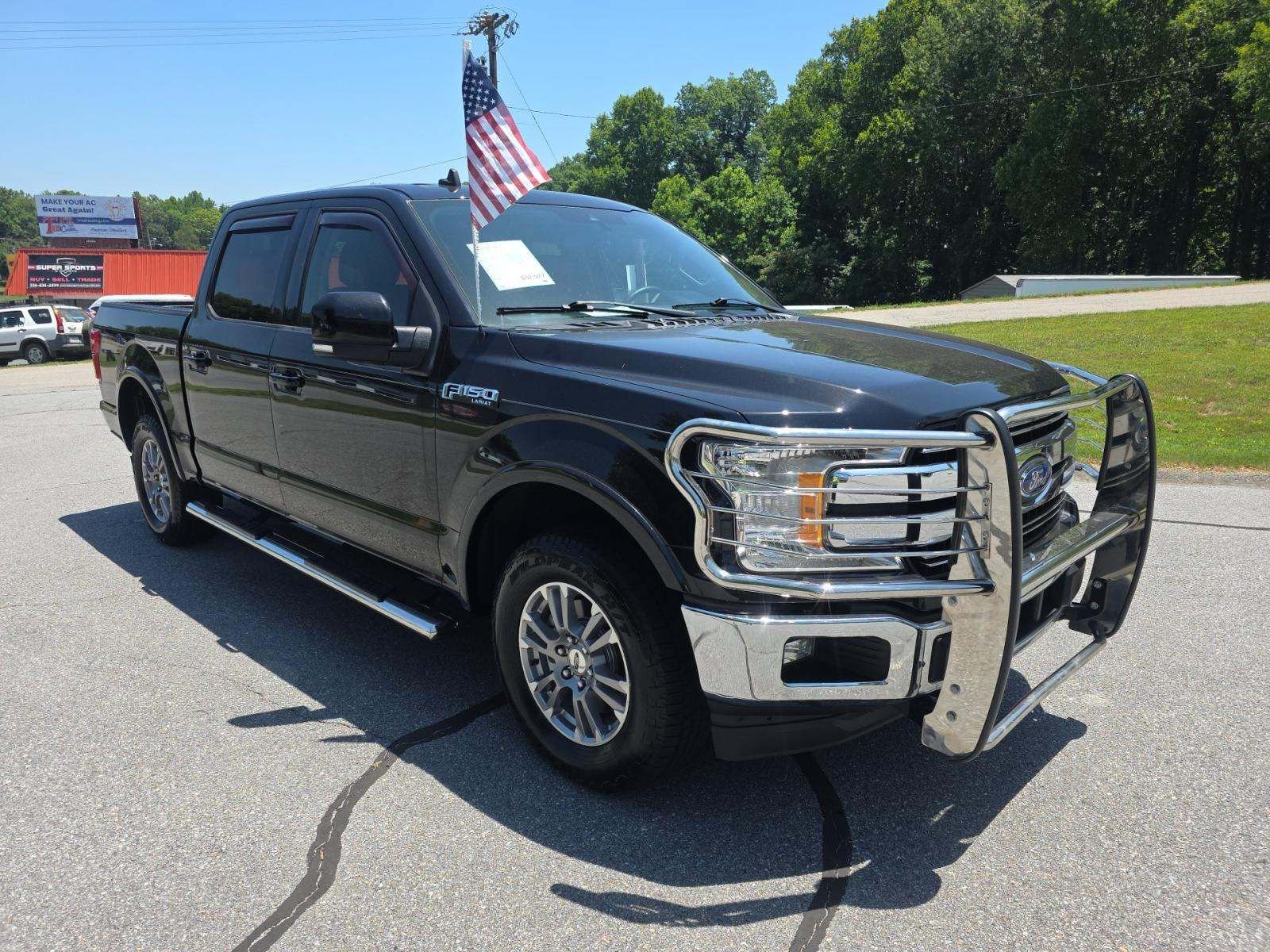 Used 2020 Black Ford Lariat image 2