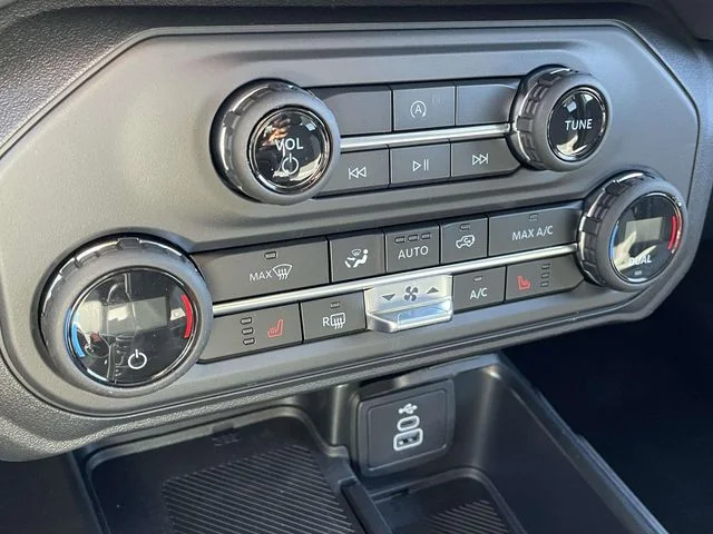 New 2026 Carbonized Gray Metallic Ford Big Bend® image 22