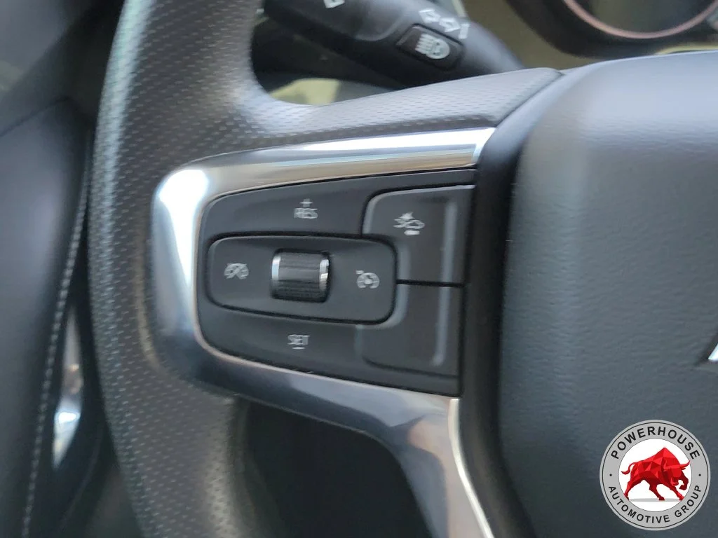 Used 2024 White Chevrolet LT image 29