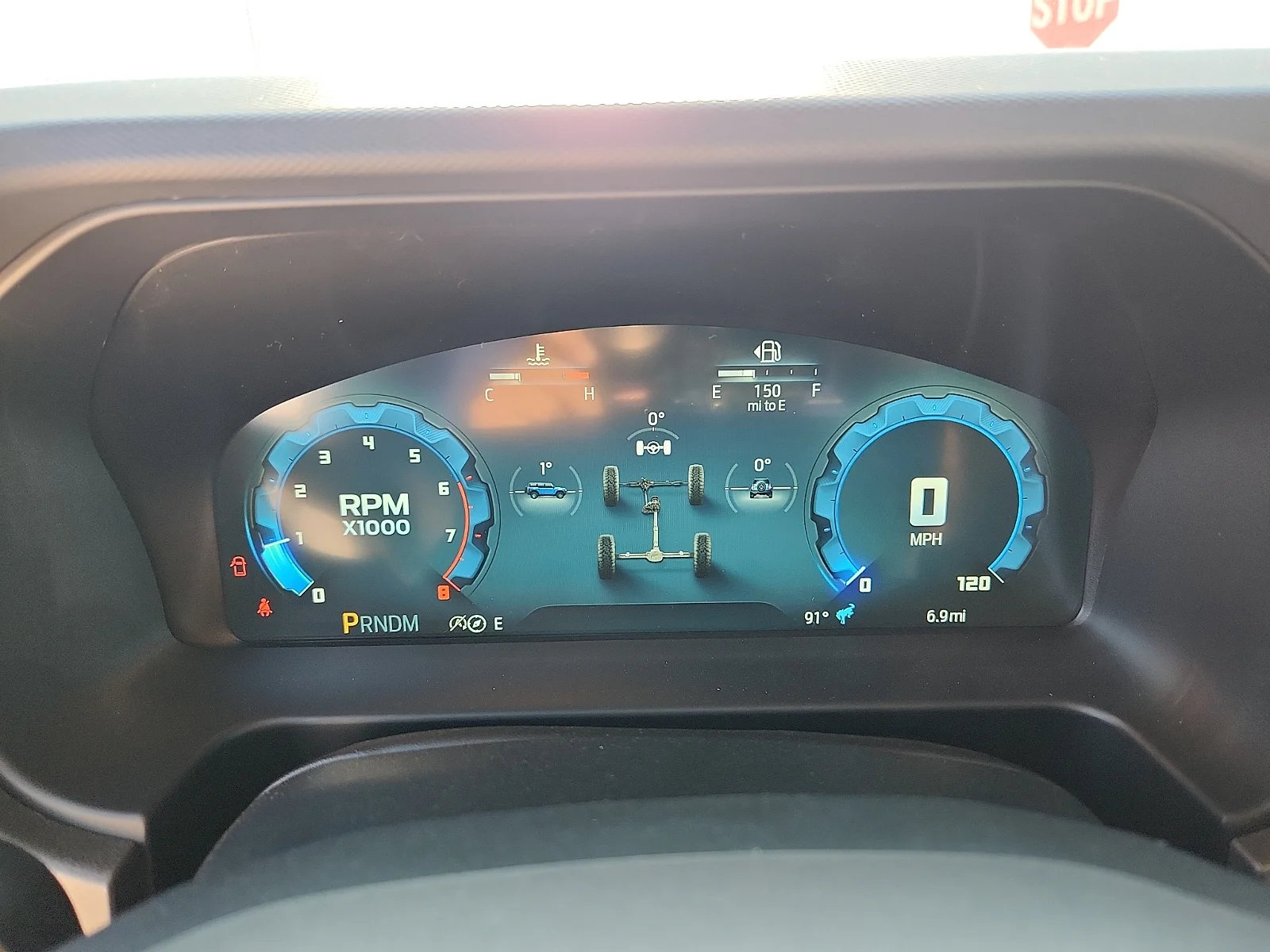 New 2026 Avalanche Gray Ford Badlands image 22