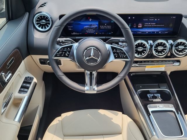 New 2026 Mountain Grey Metallic Mercedes-Benz GLA 250 image 12
