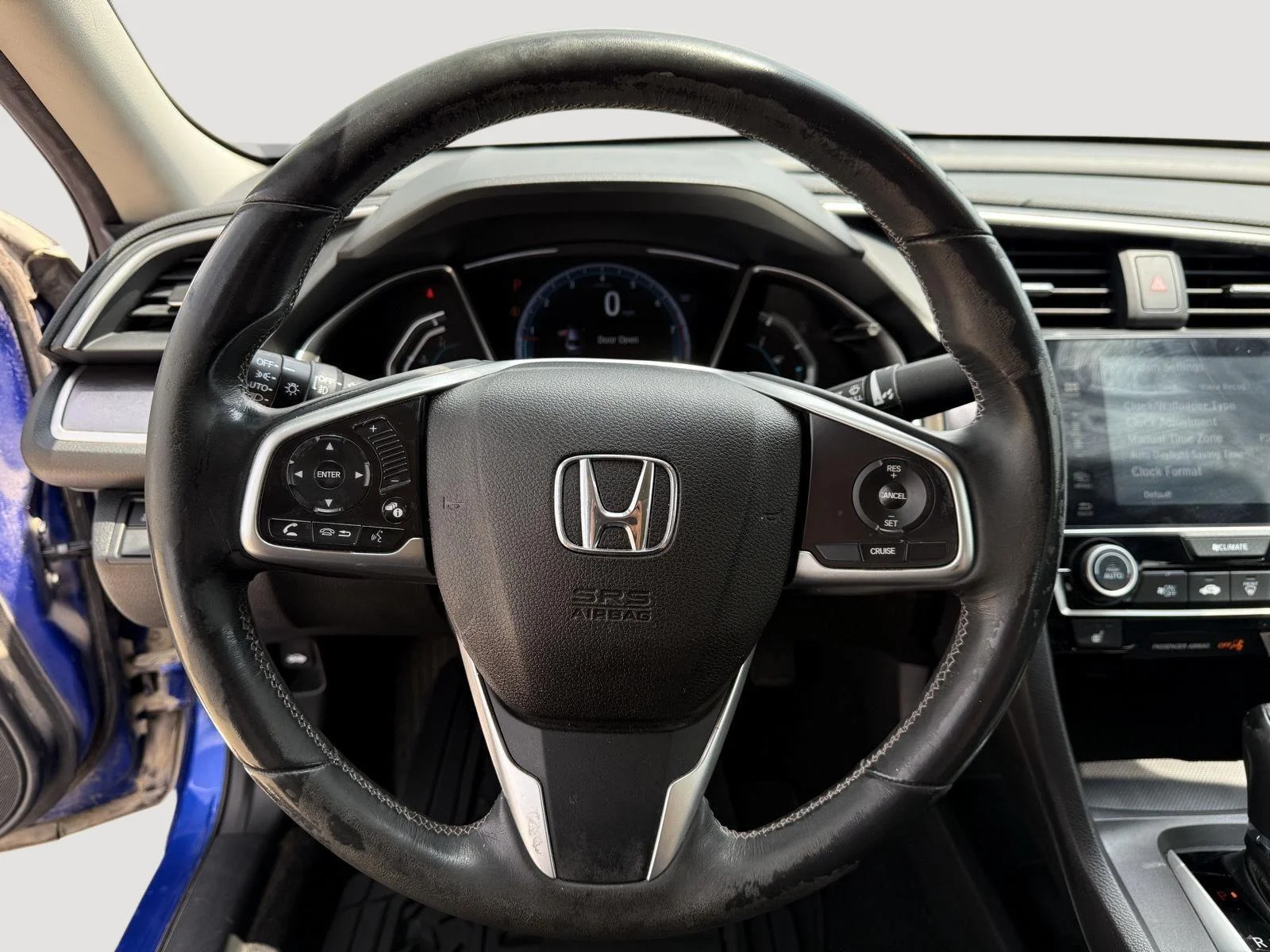 Used 2018 Aegean Blue Metallic Honda EX-L image 17