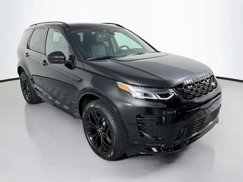 New 2026 Santorini Black Metallic Land Rover Landmark image 7