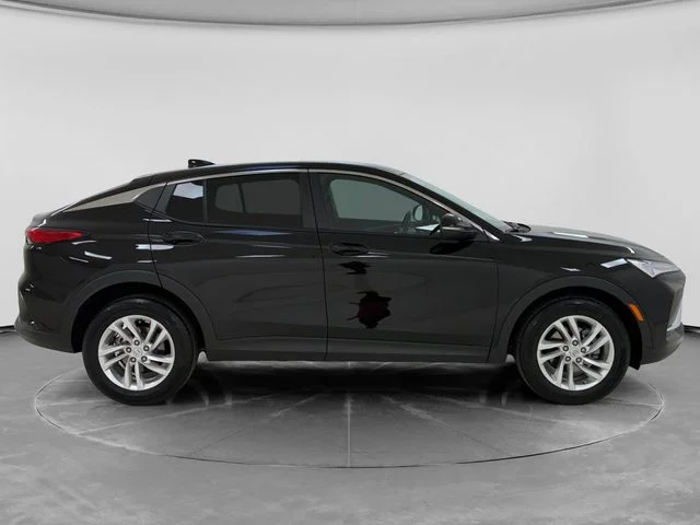 Used 2024 Black Buick Preferred image 2