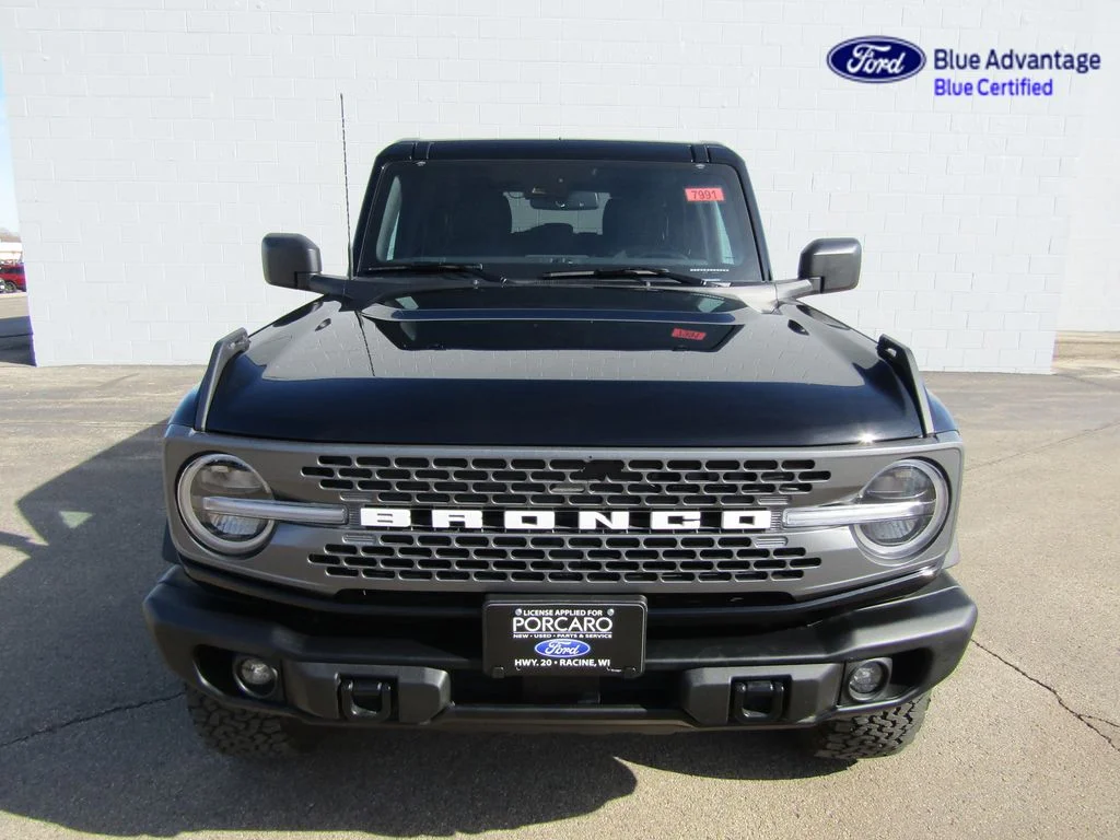 Certified Used 2025 Shadow Black Ford Badlands image 11