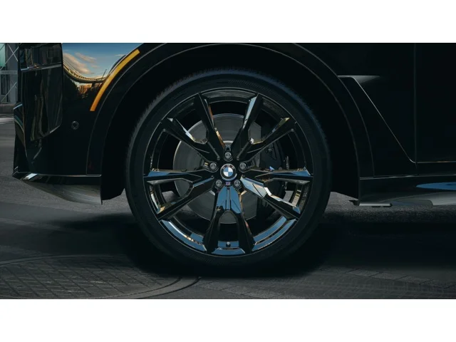 New 2027 Black Sapphire Metallic BMW  image 7