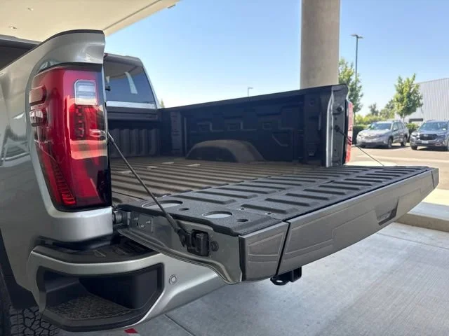 2026 GMC Sierra 2500HD Denali - Photo 8