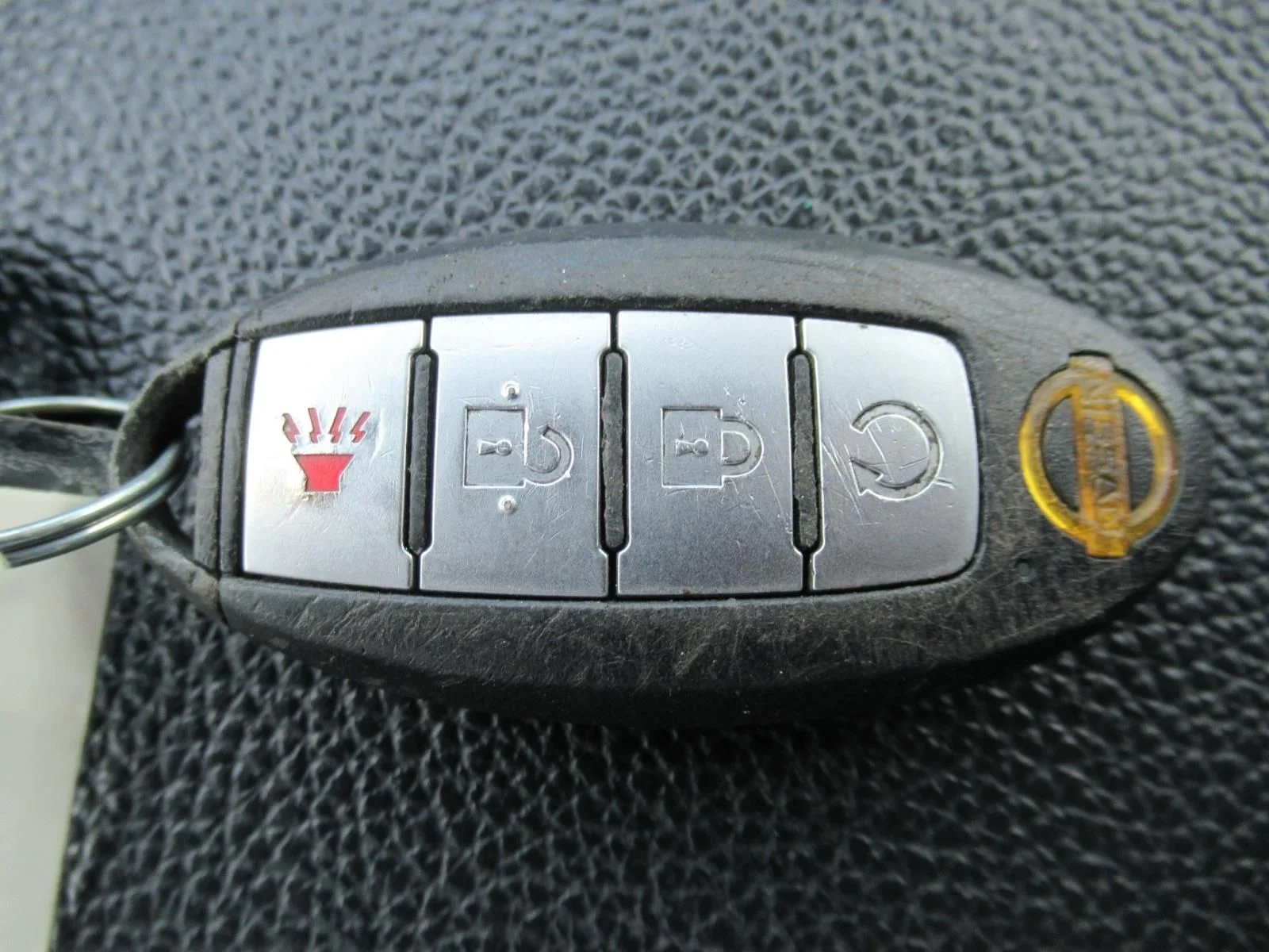 Used 2022 Gray Nissan PRO-4X image 32