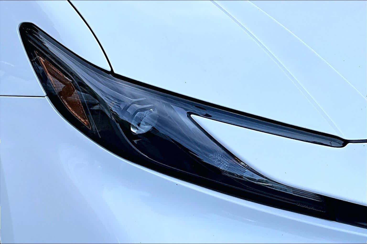 Certified Used 2025 Ice Cap Toyota SE image 28
