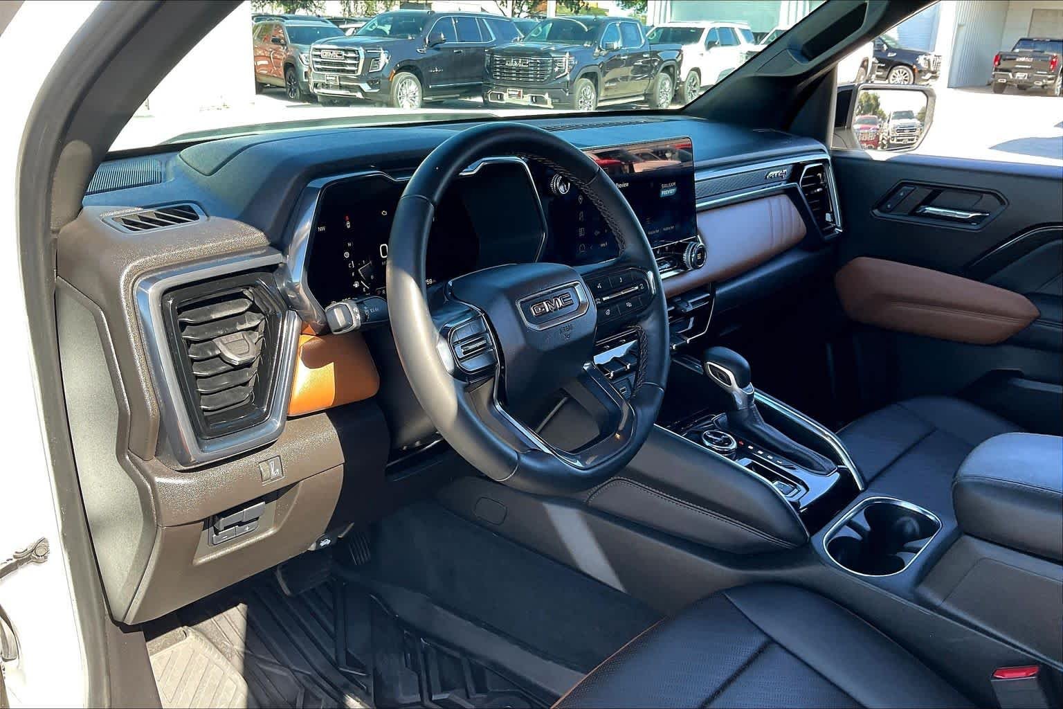 Used 2023 Summit White GMC AT4 image 18