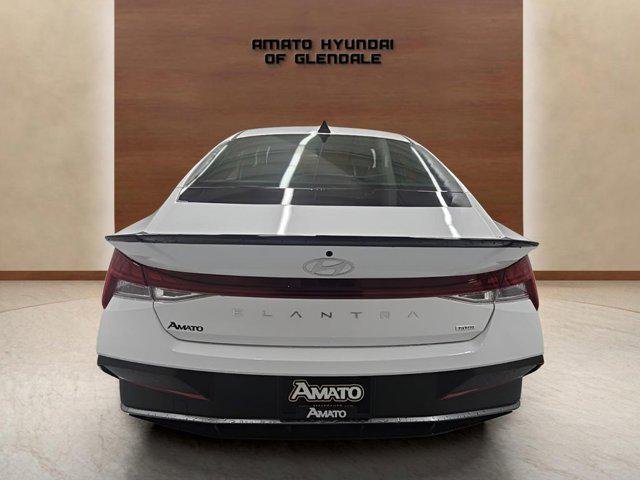 New 2026 White Hyundai SEL Sport image 5