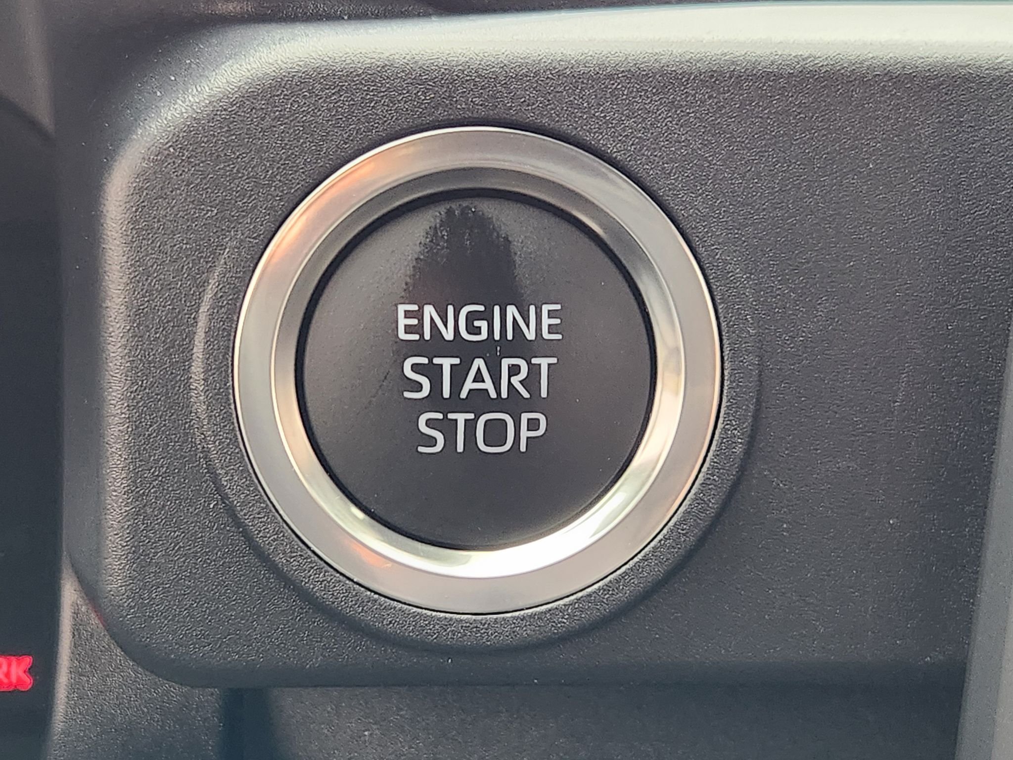 Used 2025 Ice Cap Toyota SR5 image 26