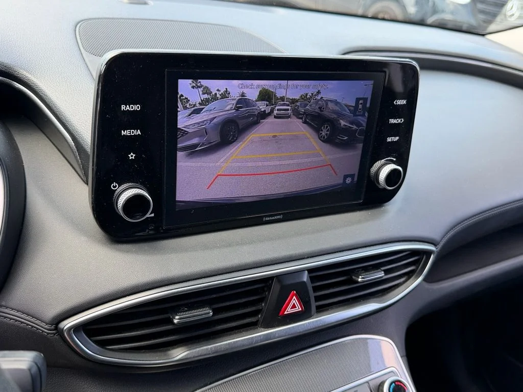 Used 2022 Black Hyundai SEL image 20