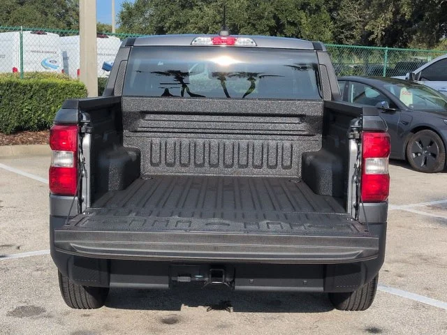 New 2026 Carbonized Gray Metallic Ford XLT image 13