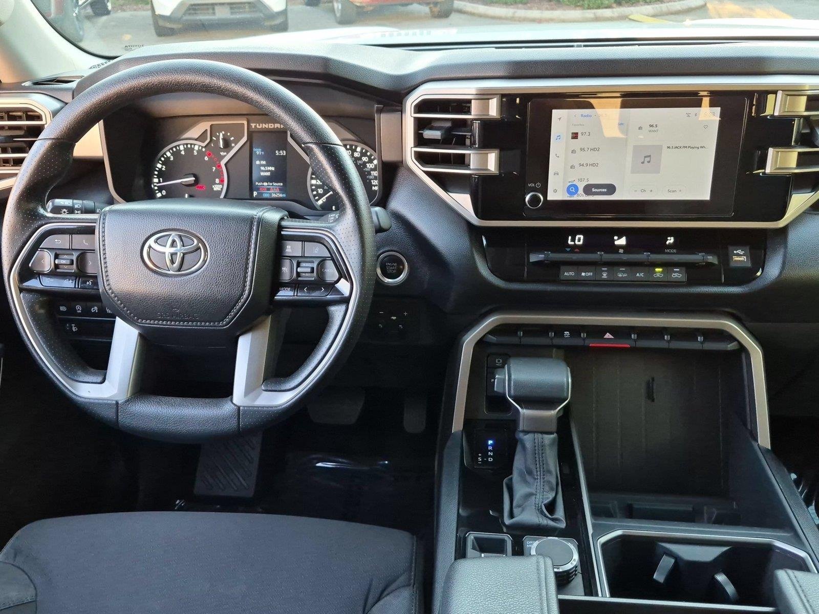 Used 2024 Ice Cap Toyota SR5 image 31