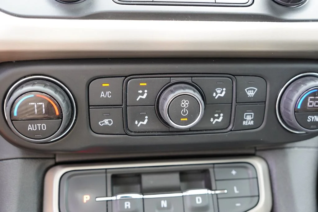2022 GMC Acadia Denali - Photo 31