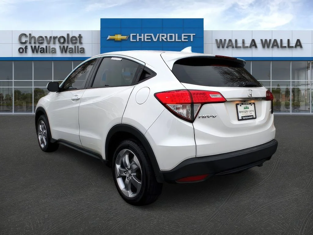 Used 2022 Platinum White Pearl Honda LX image 5