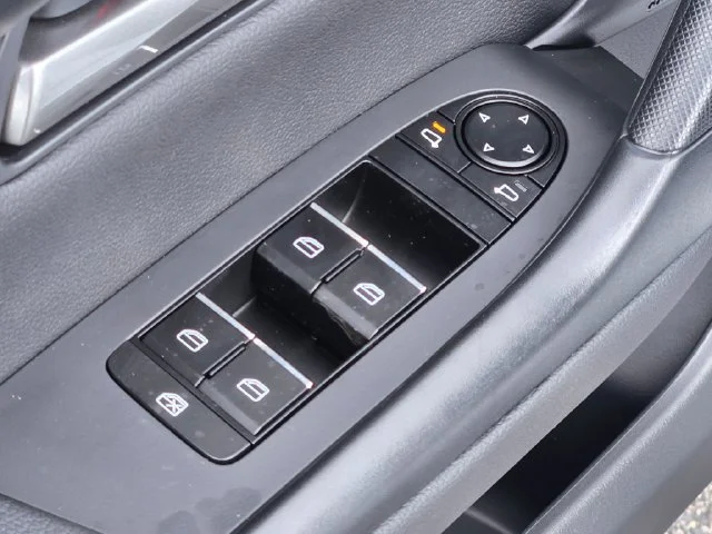 New 2026 Wind Chill Pearl Mazda Premium AWD image 20