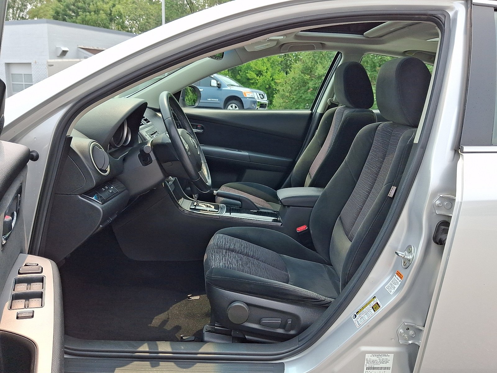 Used 2010 Brilliant Silver Metallic Mazda i Touring Plus image 14