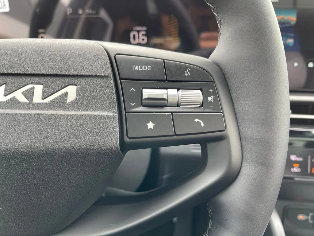New 2026 Gray Kia EX image 22