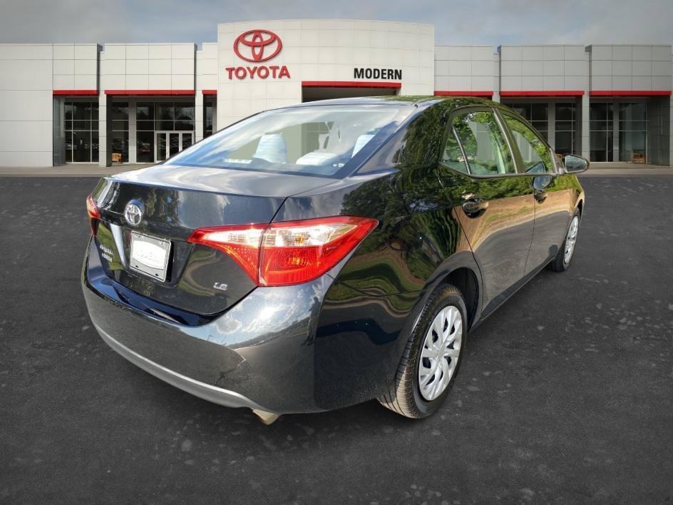 Used 2018 Black Sand Pearl Toyota LE image 5