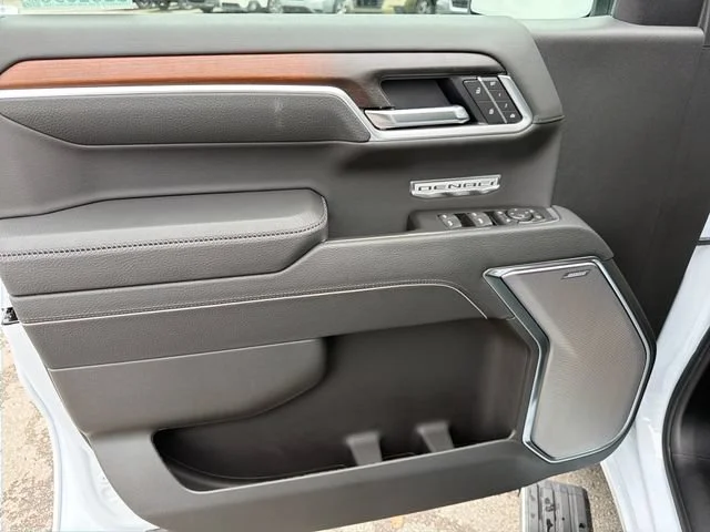 New 2026 Glacier White Tricoat GMC Denali image 17