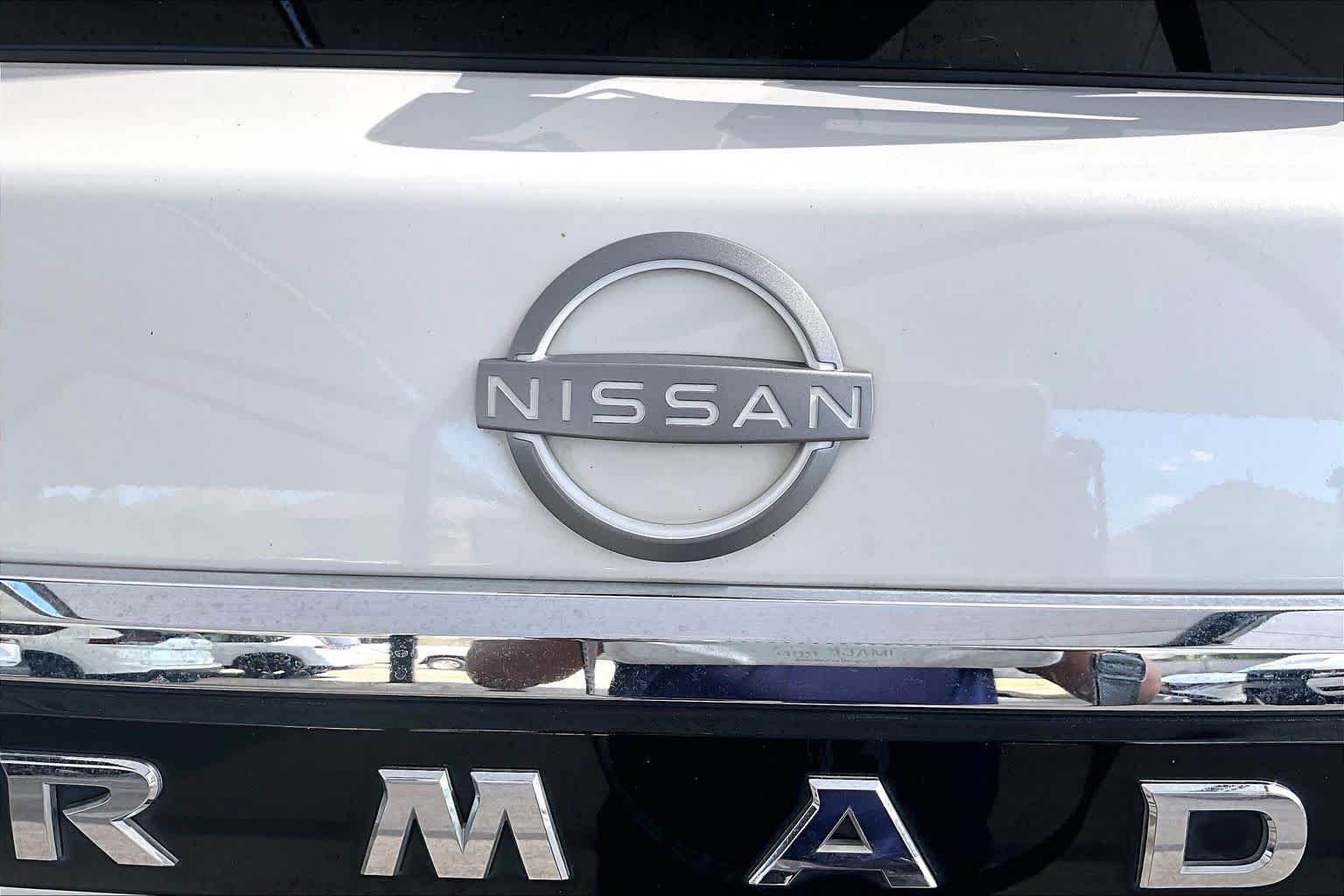 Certified Used 2023 Aspen White Tricoat Nissan SV image 30